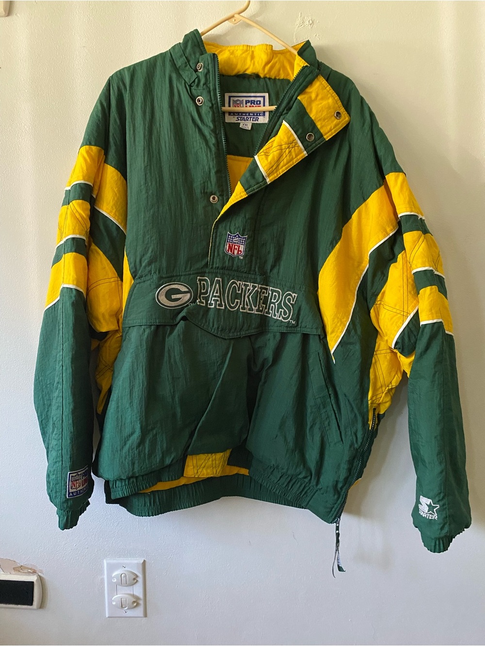 Vintage Starter Green Bay Packers NFL Pro Starter Jacket